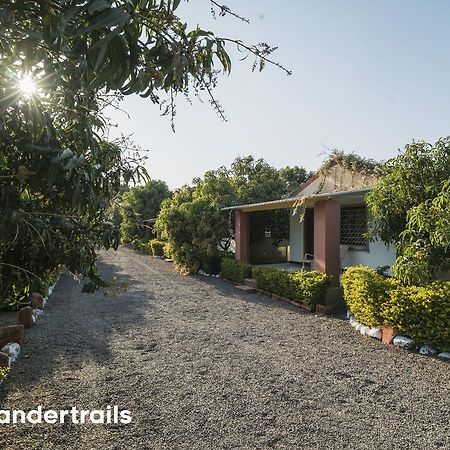 Lookout Villa - A Wandertrails Stay Sasan Gir Luaran gambar