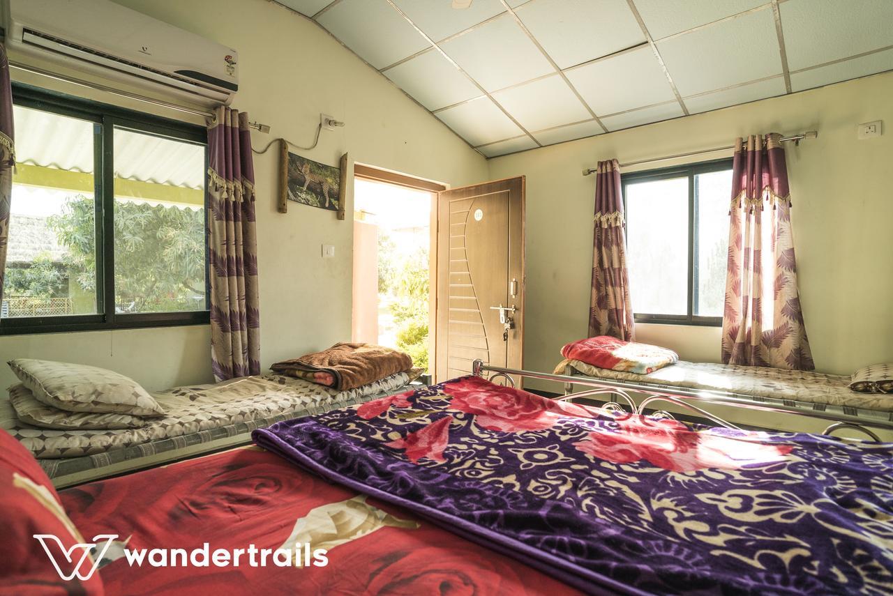 Lookout Villa - A Wandertrails Stay Sasan Gir Luaran gambar
