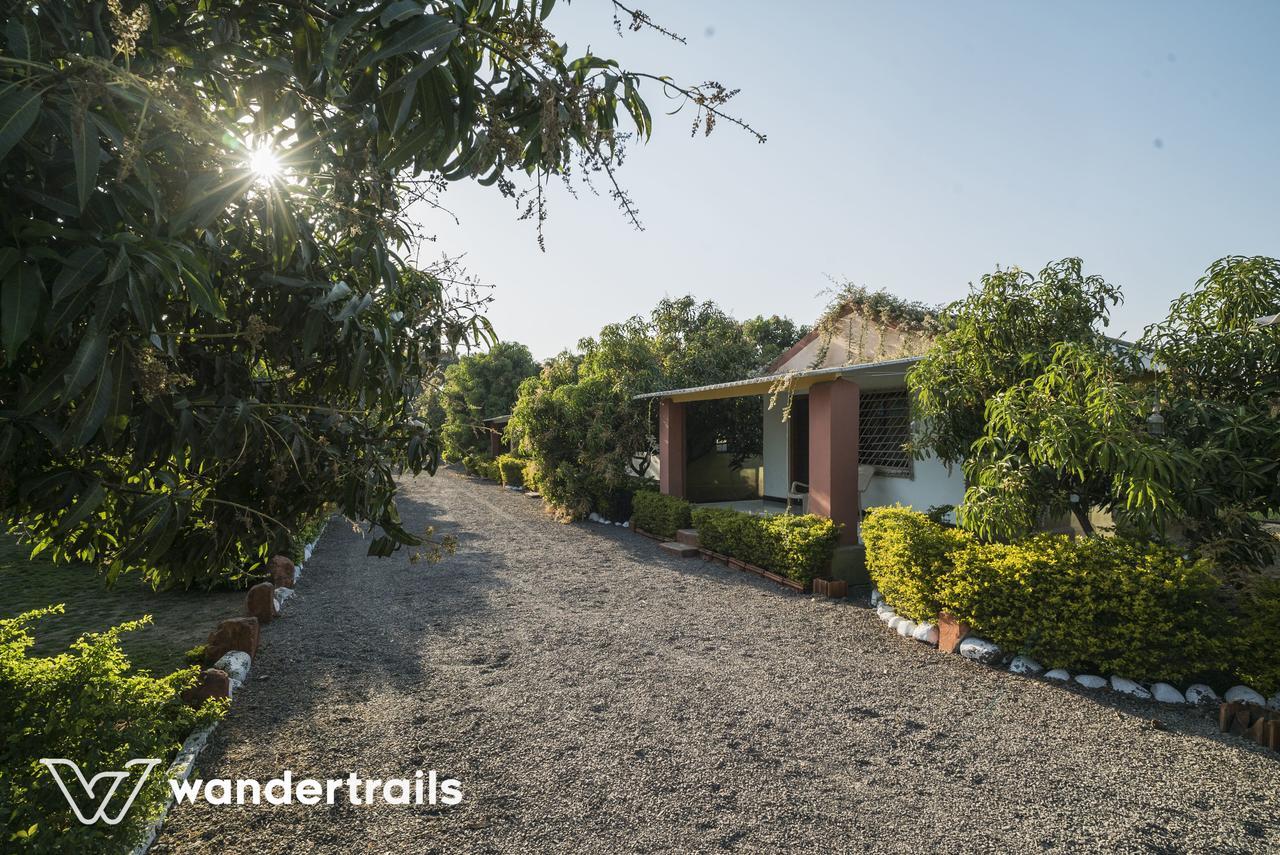 Lookout Villa - A Wandertrails Stay Sasan Gir Luaran gambar