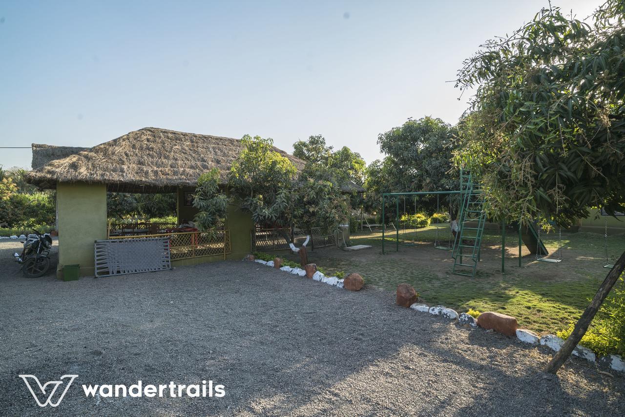 Lookout Villa - A Wandertrails Stay Sasan Gir Luaran gambar